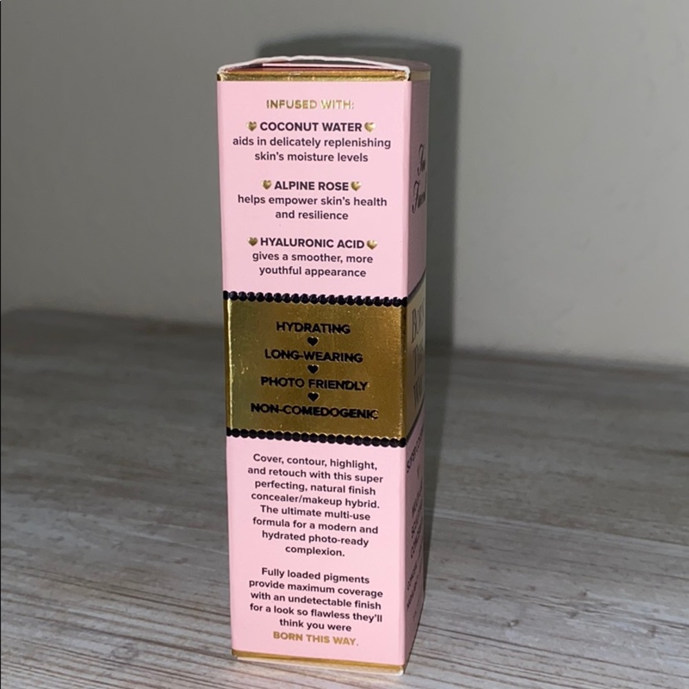 Full Coverage Concealer - Picture 2 of 7